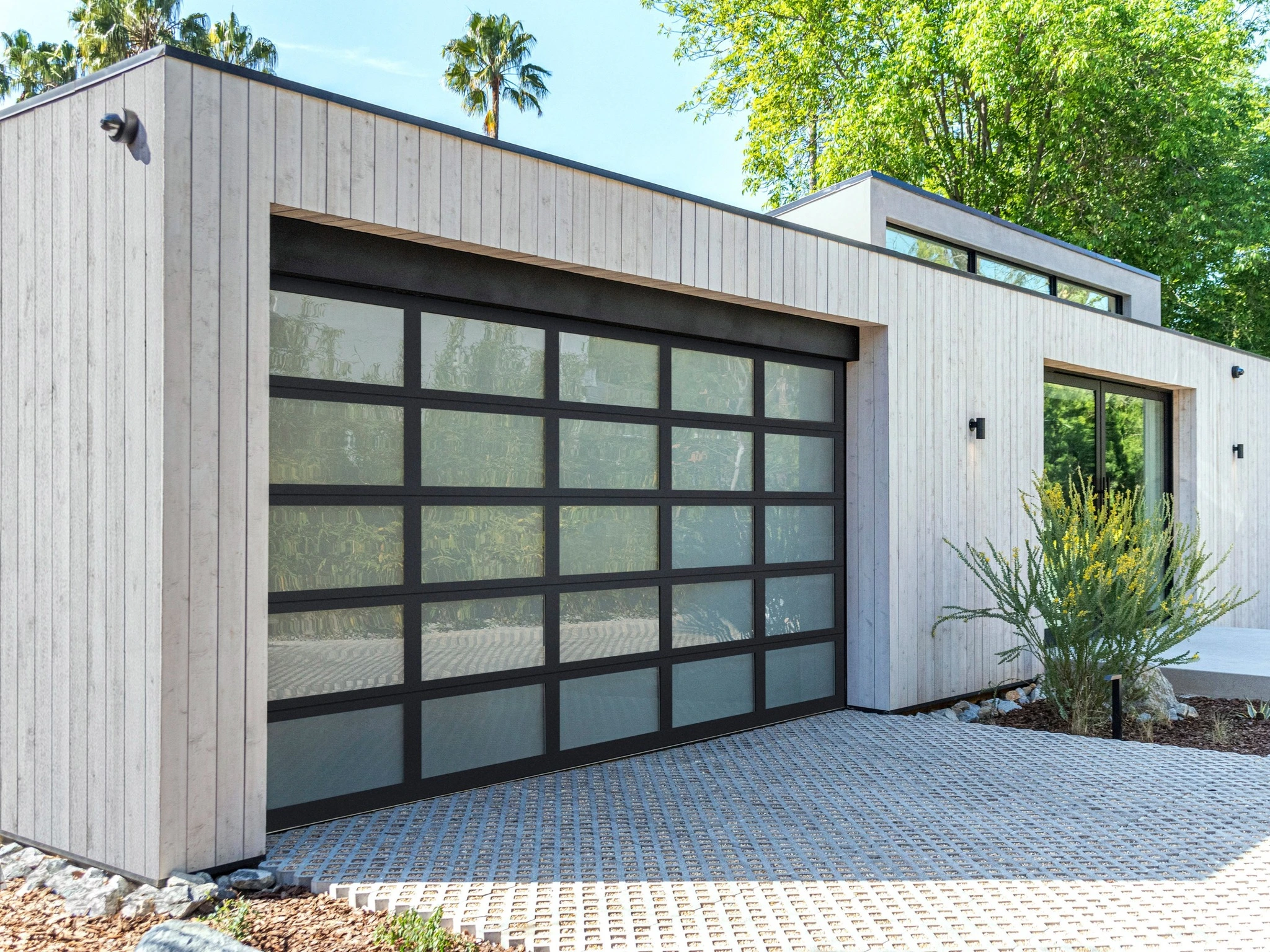 10 Signs It Is Time to Replace a Garage Door